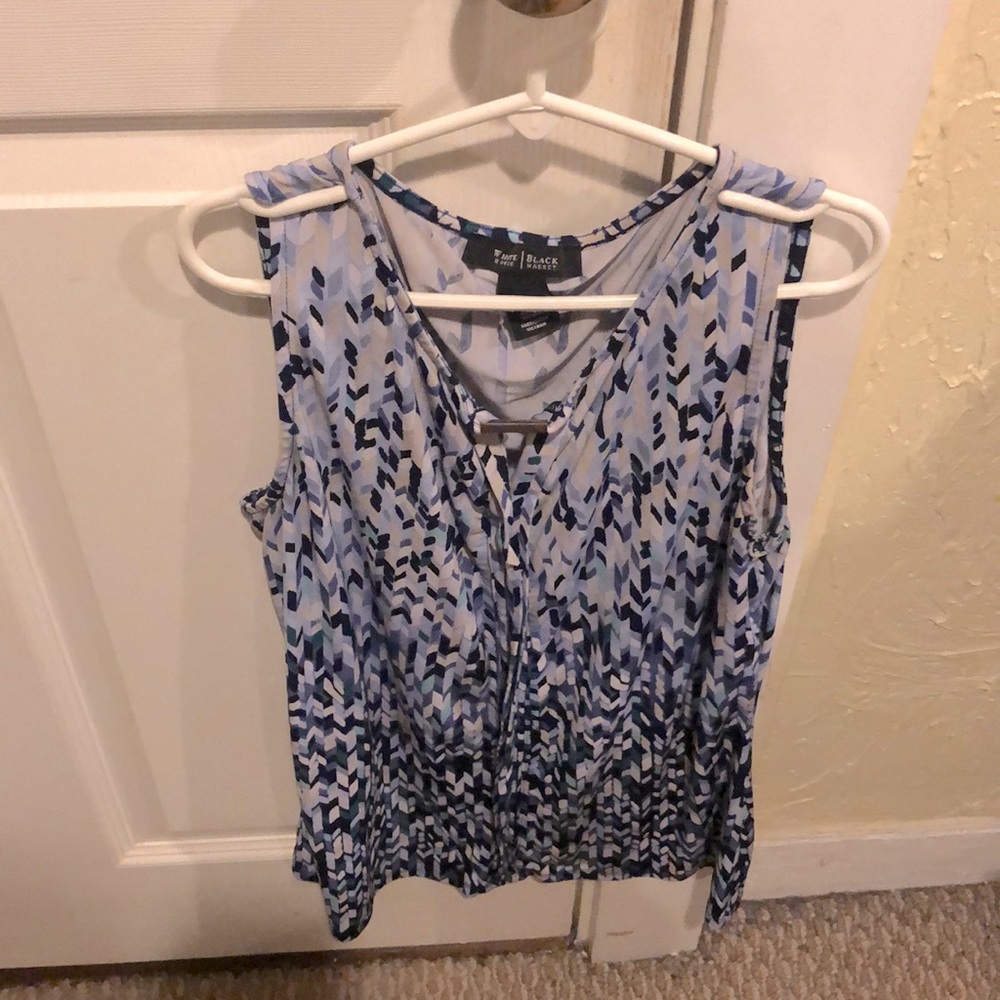Sleeveless blouse
